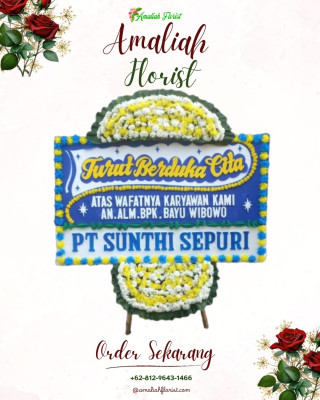 Papan Bunga Duka di Pantai Cermin